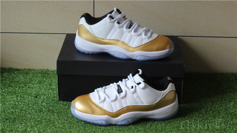 Air Jordan 11 Low Metallic Gold